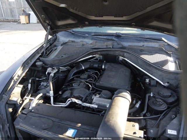 2011 BMW X5 5UXZV4C52BL400360 Photo 9