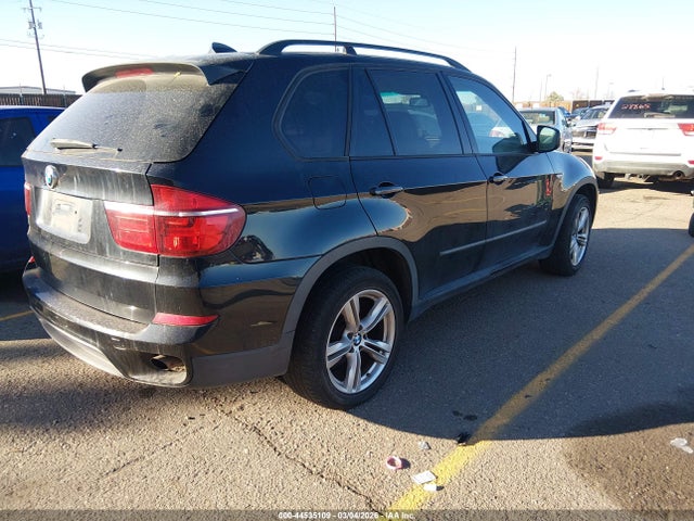 2011 BMW X5 5UXZV4C52BL400360 Photo 3