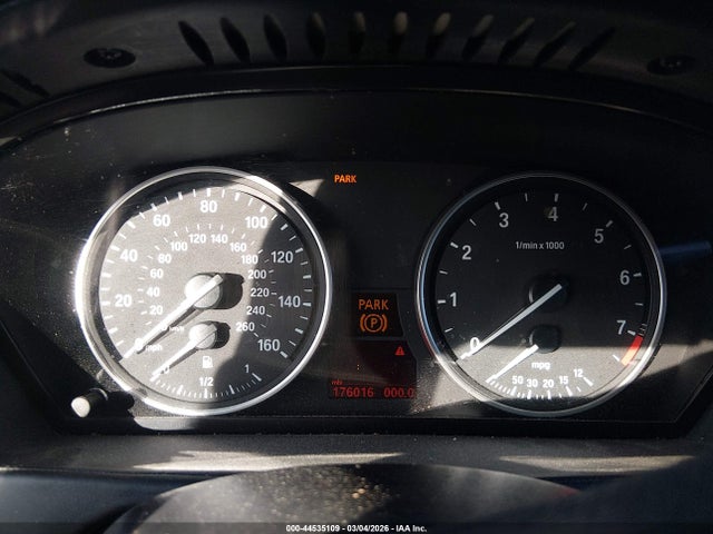 2011 BMW X5 5UXZV4C52BL400360 Photo 6