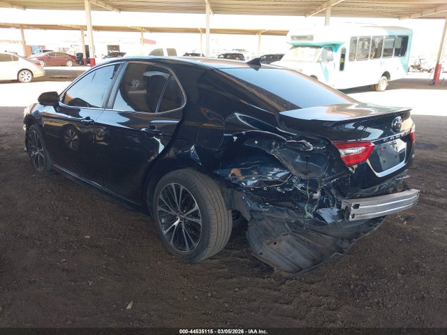 4T1B11HK1KU257998 Toyota CAMRY SE