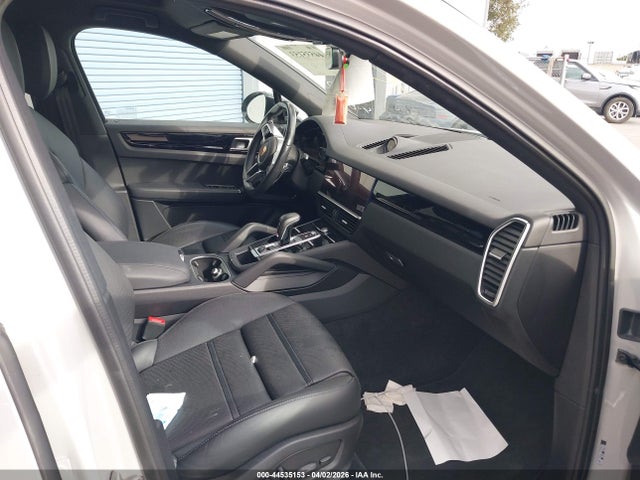 2022 PORSCHE CAYENNE COUPE WP1BB2AY9NDA52261 Photo 4
