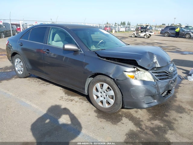 2010 TOYOTA CAMRY 4T1BF3EK1AU018063