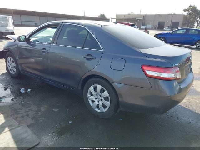 2010 TOYOTA CAMRY 4T1BF3EK1AU018063 Photo 2