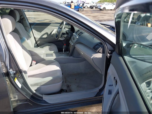 2010 TOYOTA CAMRY 4T1BF3EK1AU018063 Photo 4