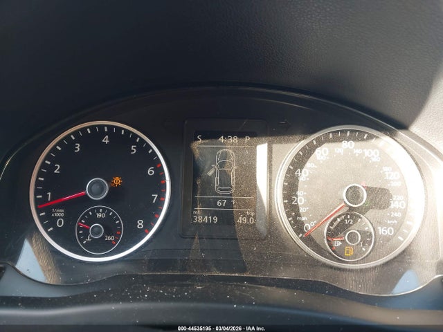 WVGSV7AX9HK021438 Volkswagen Tiguan 2.0t Wolfsburg Edition