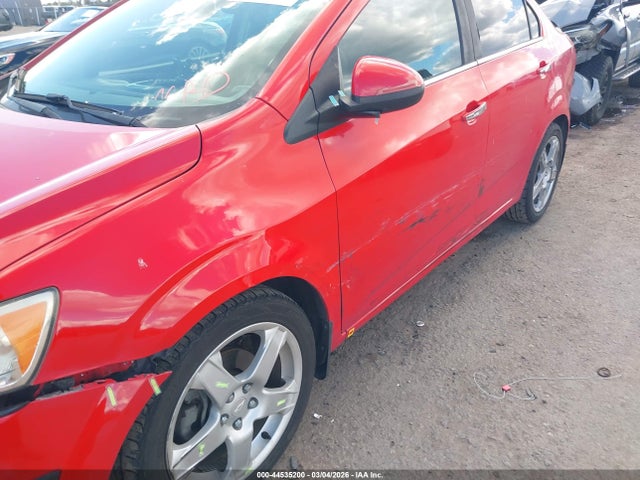 1G1JE5SB9F4121217 Chevrolet Sonic Ltz Auto