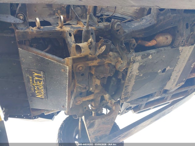 3TMLU4EN0FM189638 Toyota Tacoma Base V6