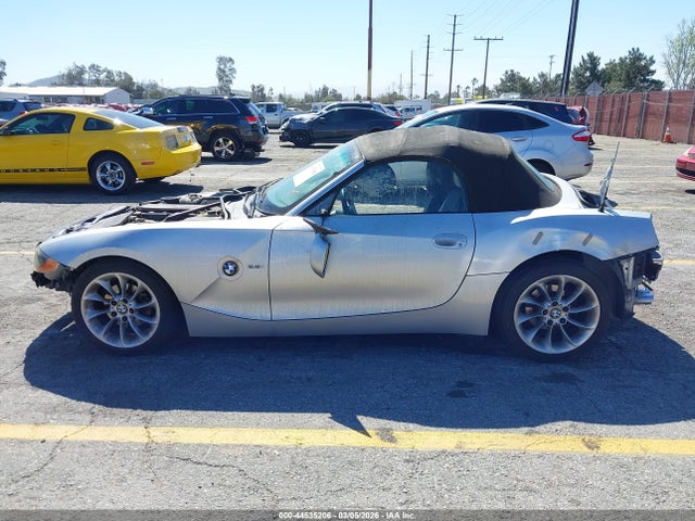 44535206 :رقم المزاد ، 4USBT33463LR61229 vin ، 2003 Bmw Z4 2.5i مزاد بيع