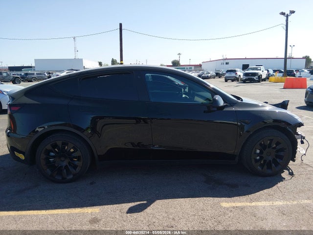 44535214 :رقم المزاد ، 7SAYGDEE3NF352270 vin ، 2022 Tesla Model Y Long Range Dual Motor All-wheel Drive مزاد بيع