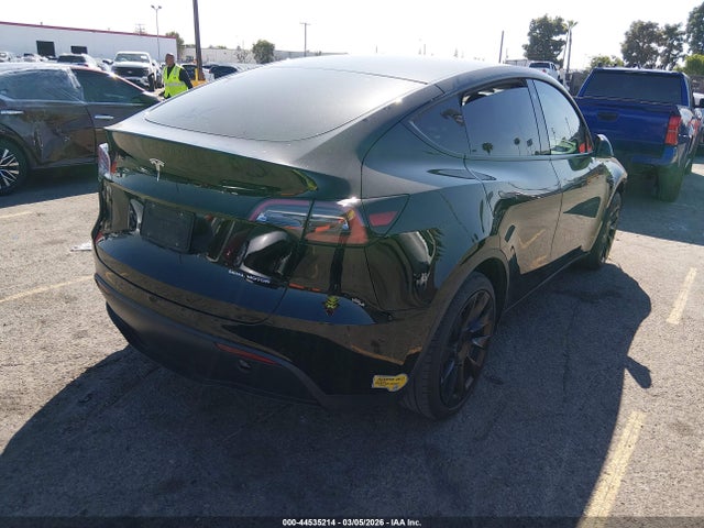 44535214 :رقم المزاد ، 7SAYGDEE3NF352270 vin ، 2022 Tesla Model Y Long Range Dual Motor All-wheel Drive مزاد بيع