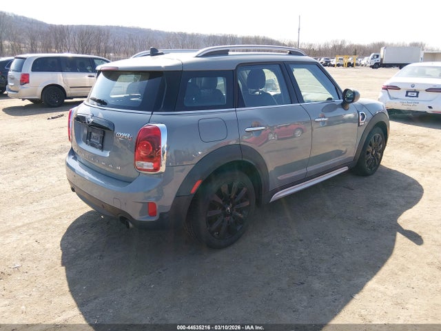 2018 MINI COUNTRYMAN WMZYT5C33J3E59507 Photo 3