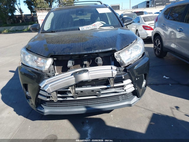 Toyota Highlander Xle 2018 5TDKZRFHXJS271808 Image 13