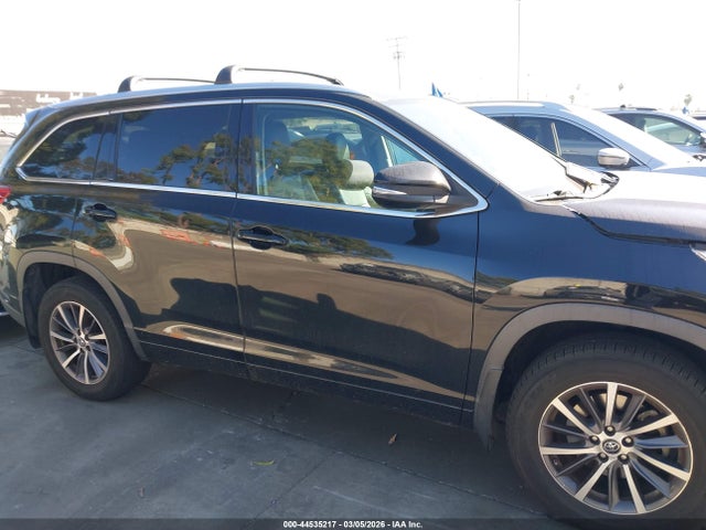 Toyota Highlander Xle 2018 5TDKZRFHXJS271808 Image 14