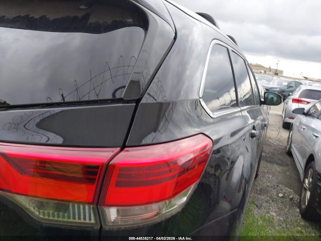 Toyota Highlander Xle 2018 5TDKZRFHXJS271808 Image 4