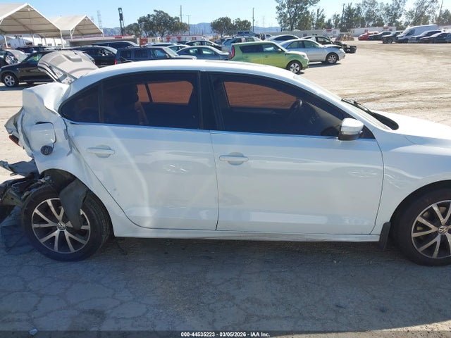 44535223 :رقم المزاد ، 3VWDB7AJ9HM209920 vin ، 2017 Volkswagen Jetta 1.4t Se مزاد بيع