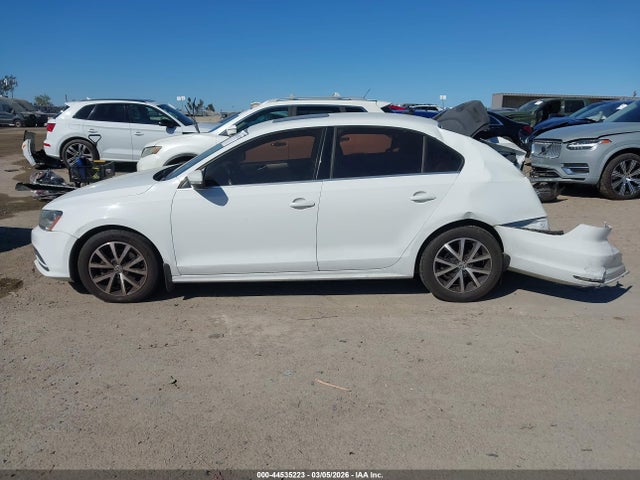 44535223 :رقم المزاد ، 3VWDB7AJ9HM209920 vin ، 2017 Volkswagen Jetta 1.4t Se مزاد بيع