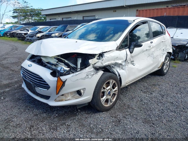 Ford FIESTA SE 2016 3FADP4EJ8GM165331 Image 2