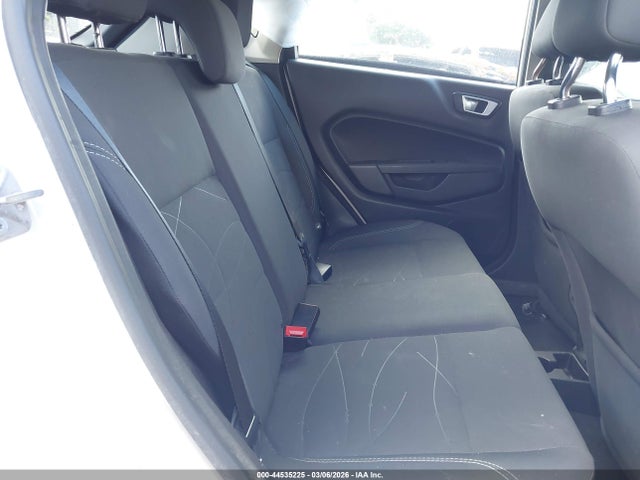 Ford FIESTA SE 2016 3FADP4EJ8GM165331 Image 8