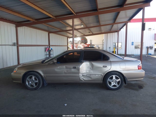 44535228 :رقم المزاد ، 19UUA56643A067160 vin ، 2003 Acura Tl 3.2 مزاد بيع