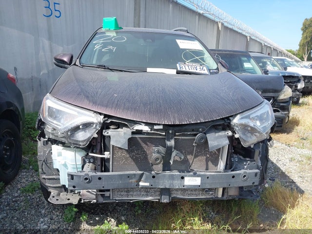 Toyota Rav4 Limited 2018 2T3YFREV0JW463828 Image 13