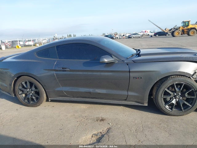 Ford Mustang Gt Premium 2017 1FA6P8CF8H5247727 Image 13