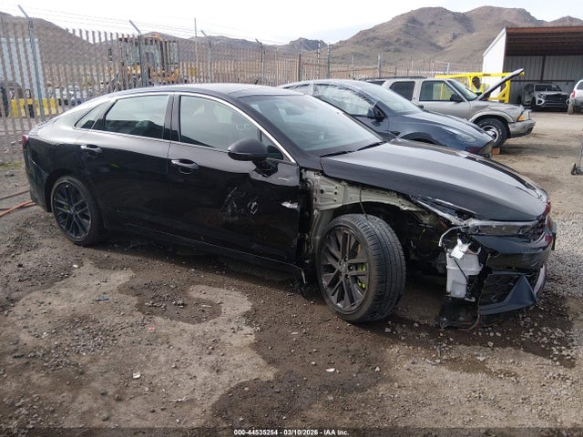 KNAG44J85T5414118 KIA K5 Gt