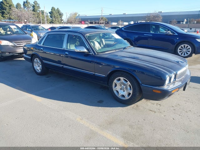 2001 JAGUAR XJ8 SAJDA24CX1LF32147