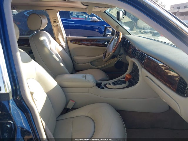 2001 JAGUAR XJ8 SAJDA24CX1LF32147 Photo 4