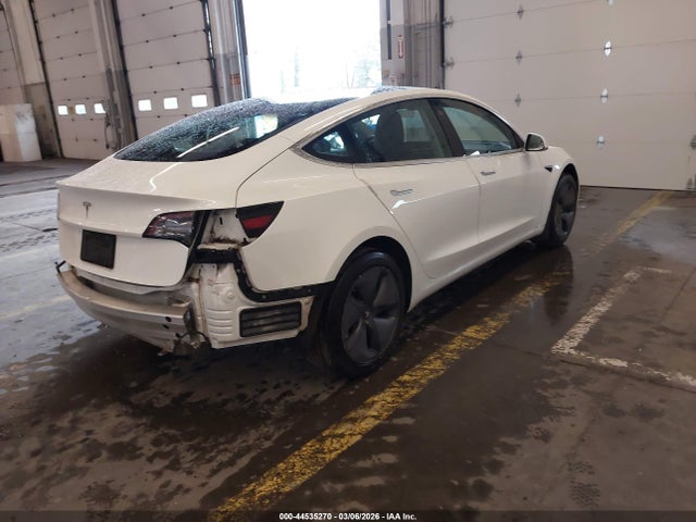 2019 TESLA MODEL 3 5YJ3E1EA1KF436592 Photo 3