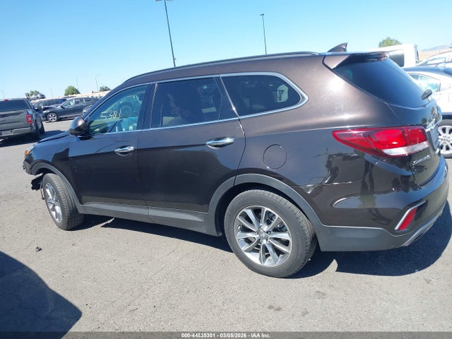 KM8SM4HF5HU196921 Hyundai Santa Fe Se