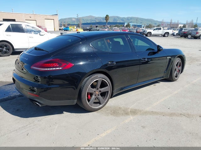 WP0AF2A78FL081380 Porsche Panamera Gts