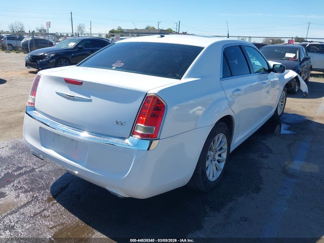 2013 Chrysler 300 Motown მანქანა იყიდება აუქციონზე, vin: 2C3CCAAG2DH707404, აუქციონის ნომერი: 44535340