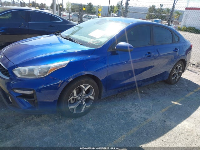 KIA Forte Lxs 2019 3KPF24AD7KE096538 Image 2