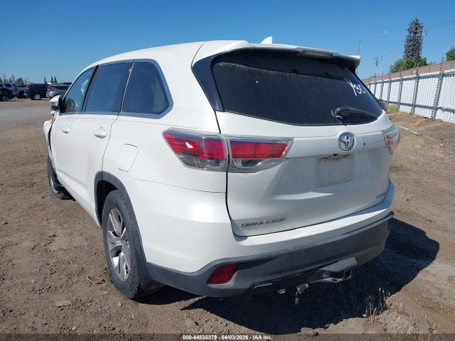 Toyota Highlander Le Plus V6 2015 5TDBKRFH6FS140967 Image 3