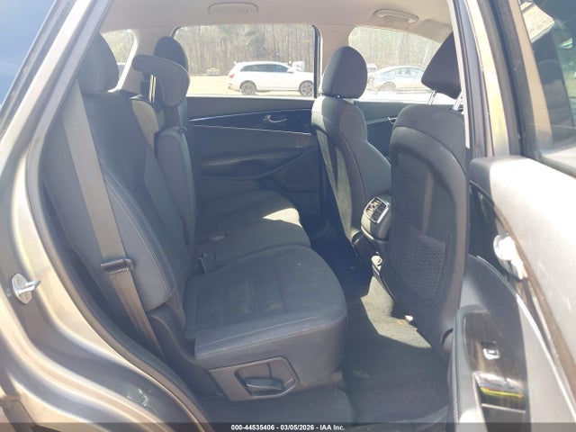 2019 KIA SORENTO 5XYPG4A37KG555969 Photo 7