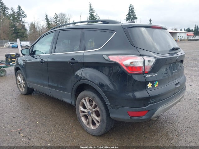 Ford ESCAPE SE 2017 1FMCU9GD7HUB33580 Image 3