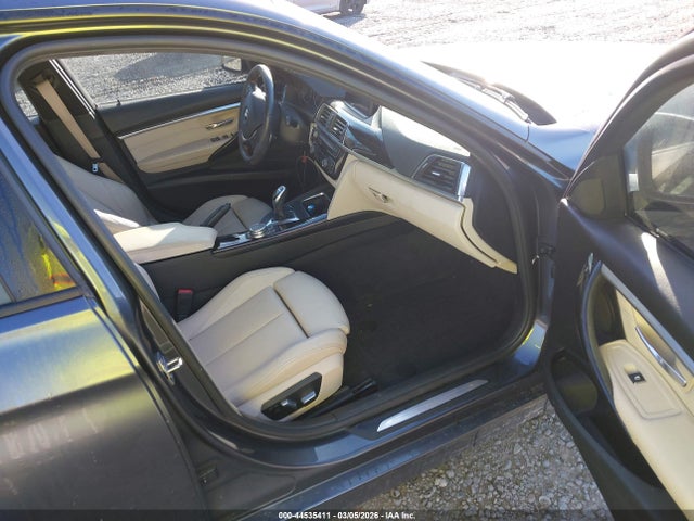 Aukcja sprzedaży 2016 Bmw 328i, vin: WBA8E9G54GNT84255, numer aukcji: 44535411