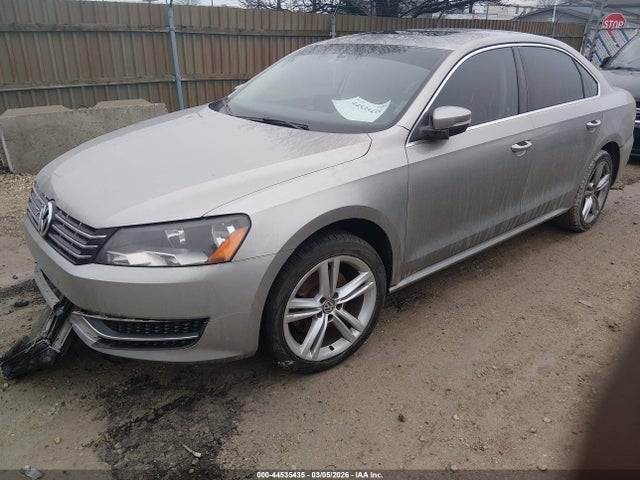 Продажа на аукционе авто 2014 Volkswagen Passat 2.0l Tdi Se, vin: 1VWBN7A36EC022096, номер лота: 44535435