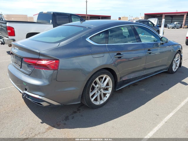 2023 Audi A5 Sportback Premium 45 Tfsi S Line Quattro S Tronic მანქანა იყიდება აუქციონზე, vin: WAUDACF59PA022647, აუქციონის ნომერი: 44535439