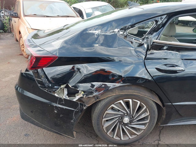 2023 HYUNDAI SONATA HYBRID KMHL54JJ4PA054690 Photo 5