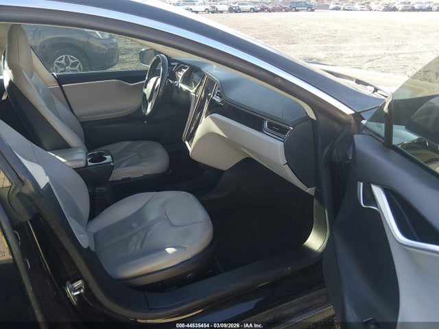 2013 TESLA MODEL S 5YJSA1CN1DFP03410 Photo 4