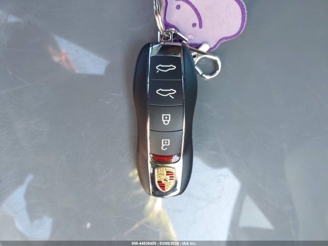 WP0AB2A86RK264596 Porsche 718 Cayman Lx