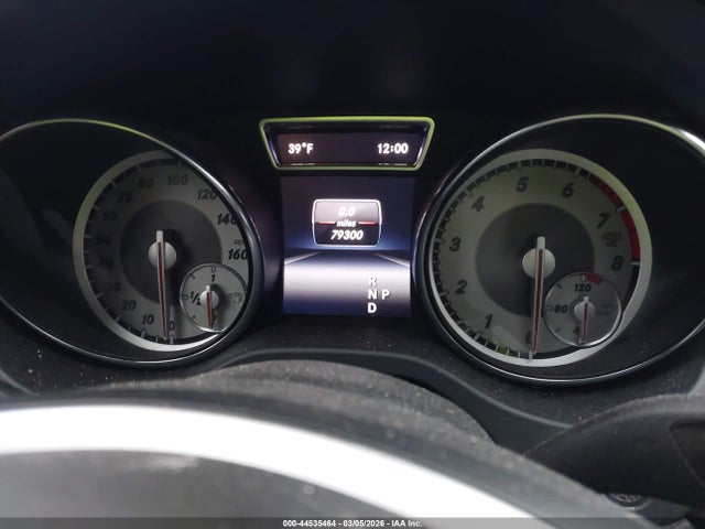 2014 Mercedes-benz Cla 250 4matic მანქანა იყიდება აუქციონზე, vin: WDDSJ4GB9EN111005, აუქციონის ნომერი: 44535464
