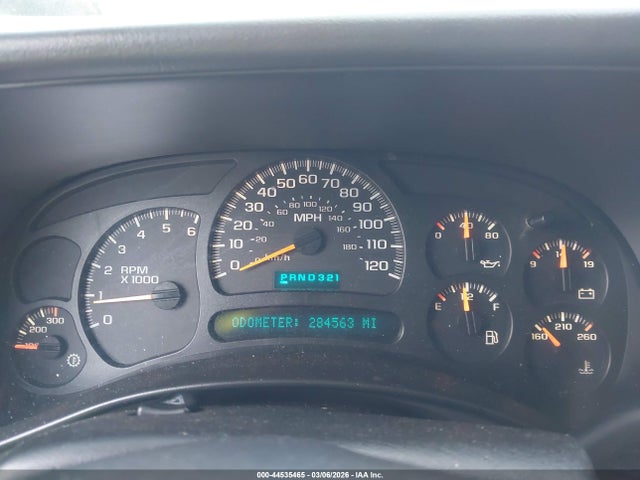 44535465 :رقم المزاد ، 1GKEK13V54R224352 vin ، 2004 Gmc Yukon Sle مزاد بيع