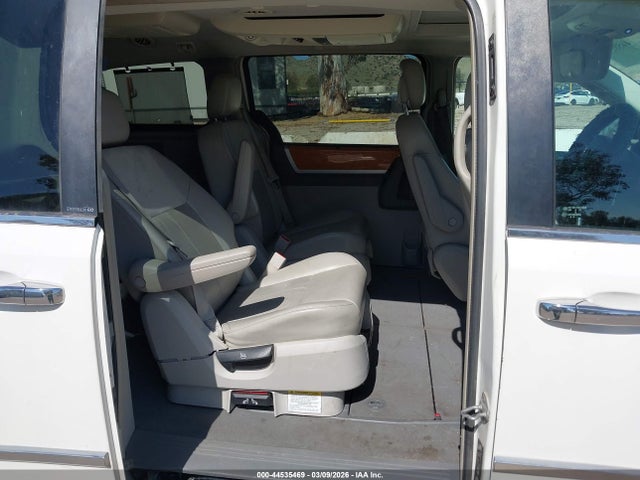 Продаж на аукціоні авто 2010 Chrysler Town & Country New Limited, vin: 2A4RR7DX9AR366263, номер лоту: 44535469
