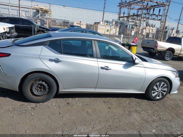 Nissan Altima 2.5 S 2019 1N4BL4BV9KC203539 Image 14
