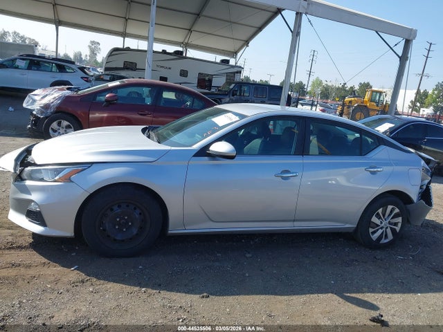 Nissan Altima 2.5 S 2019 1N4BL4BV9KC203539 Image 15