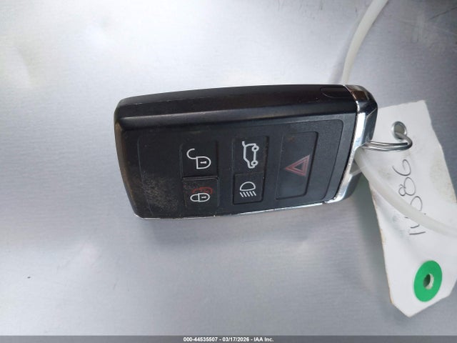 SALEJEEX7P2225450 Land Rover Defender 110 S