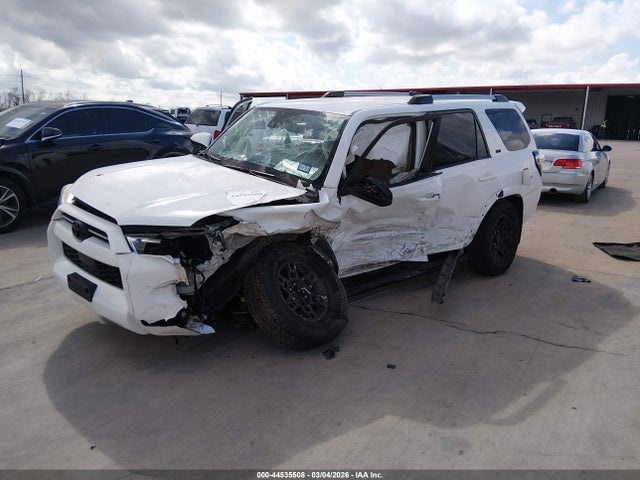 2021 TOYOTA 4RUNNER JTEEU5JR6M5234006 Photo 1