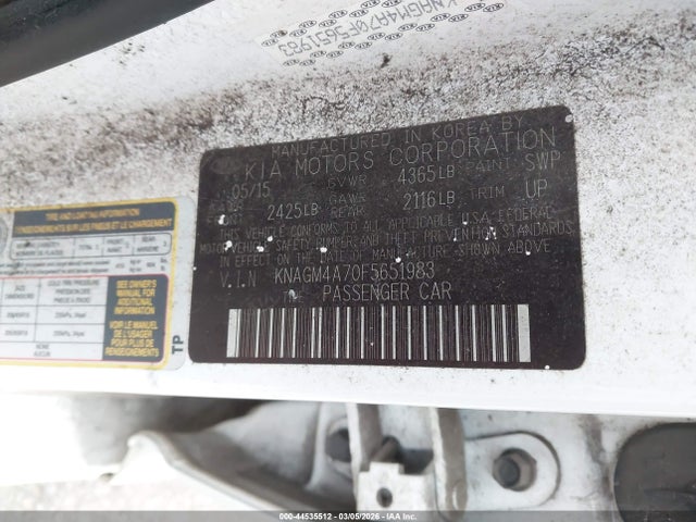 KIA Optima Lx 2015 KNAGM4A70F5651983 Image 9